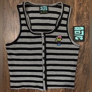 A.LAB Roscoe Black & White Stripe
Button Up Crop Tank Top Size Medium